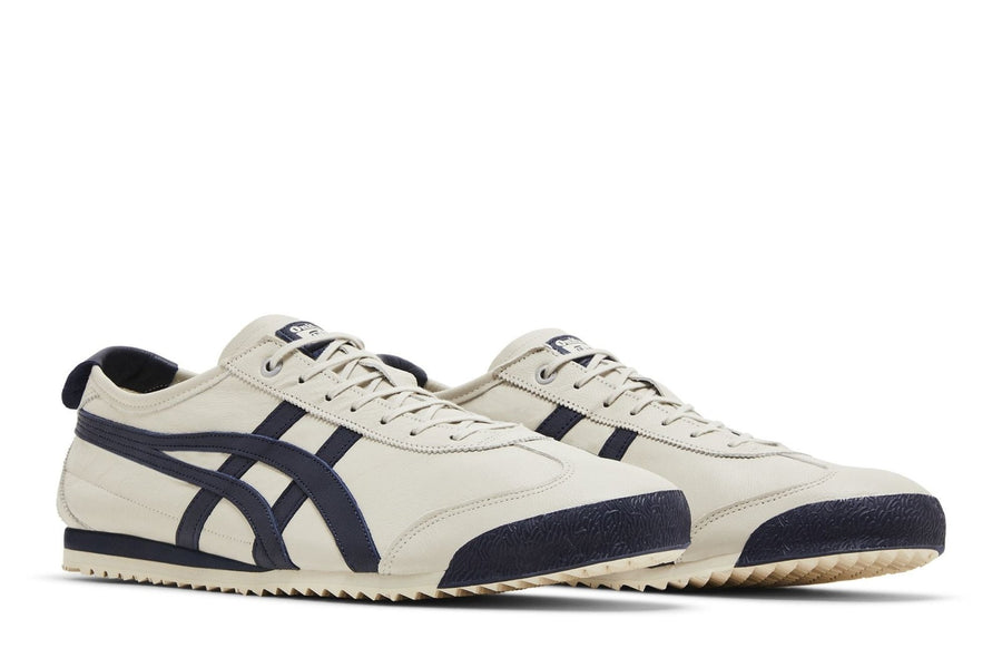 Vista frontal do Onitsuka Tiger Onitsuka Tiger México 66 SD Birch Peacoat mostrando biqueira e costuras