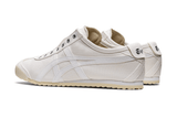 Vista traseira do Onitsuka Tiger Onitsuka Tiger Mexico 66 Slip-On White mostrando calcanheira e detalhes do solado