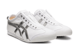 Vista superior do Onitsuka Tiger Onitsuka Tiger Mexico 66 Slip-On White Pure Silver Prateado mostrando abertura, lingueta e cadarços