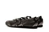 Vista frontal do Onitsuka Tiger Onitsuka Tiger Mexico 66 TGRS Black/Gunmetal Glitter Pack mostrando biqueira e costuras