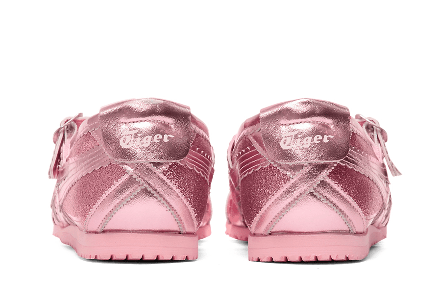 Vista frontal do Onitsuka Tiger Onitsuka Tiger Mexico 66 TGRS Pink Cameo/Cotton Candy Glitter Pack mostrando biqueira e costuras