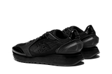Vista superior do Onitsuka Tiger Onitsuka Tiger Moage Black/Graphite Grey mostrando abertura, lingueta e cadarços