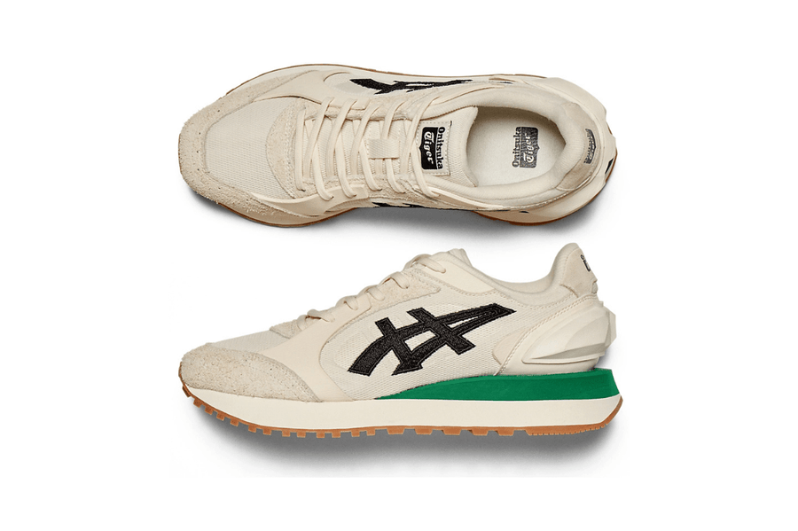 Vista na caixa do Onitsuka Tiger Onitsuka Tiger Moage CO Cream Black mostrando embalagem original da marca