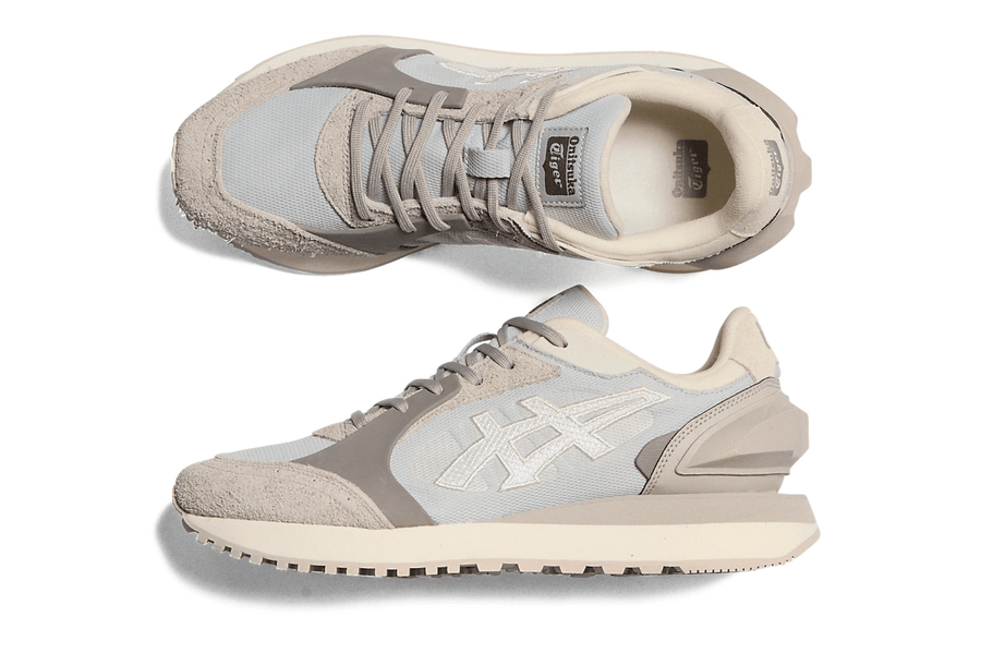 Vista na caixa do Onitsuka Tiger Onitsuka Tiger Moage Glacier Grey/Off White mostrando embalagem original da marca