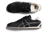 Vista do solado do Onitsuka Tiger Onitsuka Tiger Tiger Corsair A55 Black Cream mostrando padrão de tração e tecnologia de amortecimento