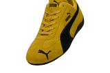 Vista do solado do Puma Puma Speedcat OG Pelé Yellow Black mostrando padrão de tração e tecnologia de amortecimento