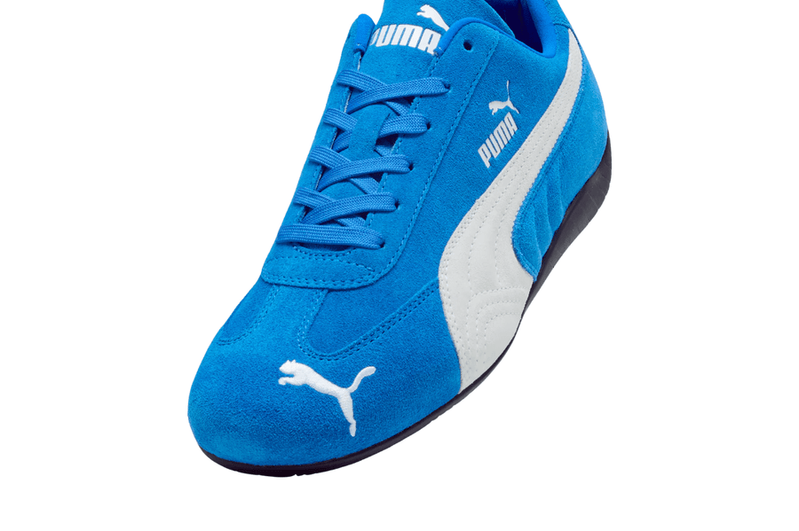 Vista traseira do Puma Puma Speedcat OG Team Royal White mostrando calcanheira e detalhes do solado