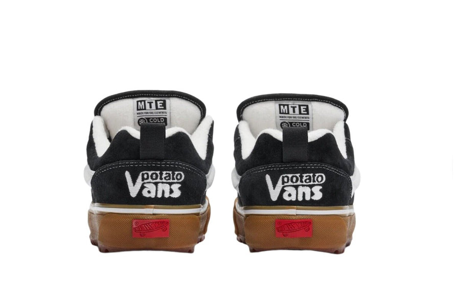 Vista traseira do Vans Vans Knu Skool MTE x Imra Potato Black mostrando calcanheira e detalhes do solado
