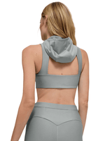 Vista lateral Top Alo Yoga Airlift Light Speed Hooded Lunar Grey Cinza