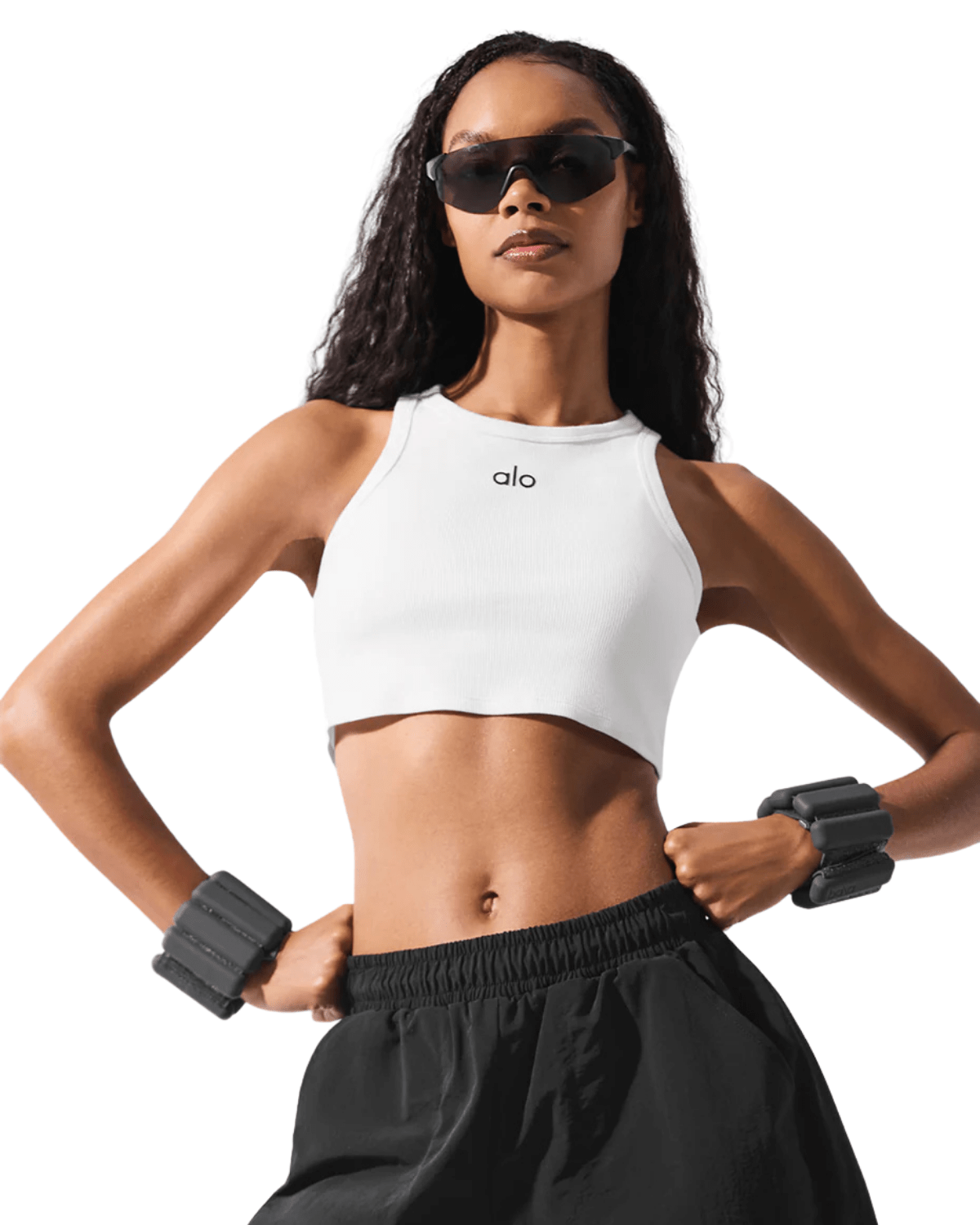 Top Alo Yoga Aspire em uso casual