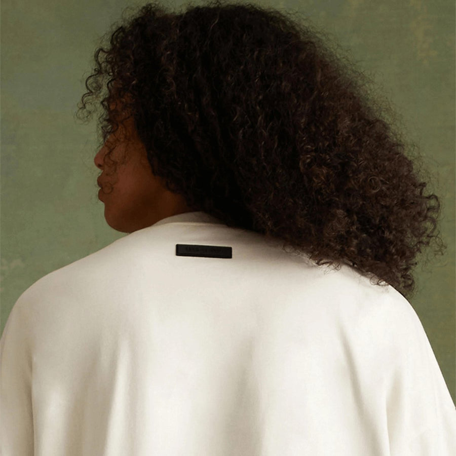 Camiseta Oversized Essentials Fear of God "Cloud Dancer" Branco - Camiseta - LK Sneakers - 