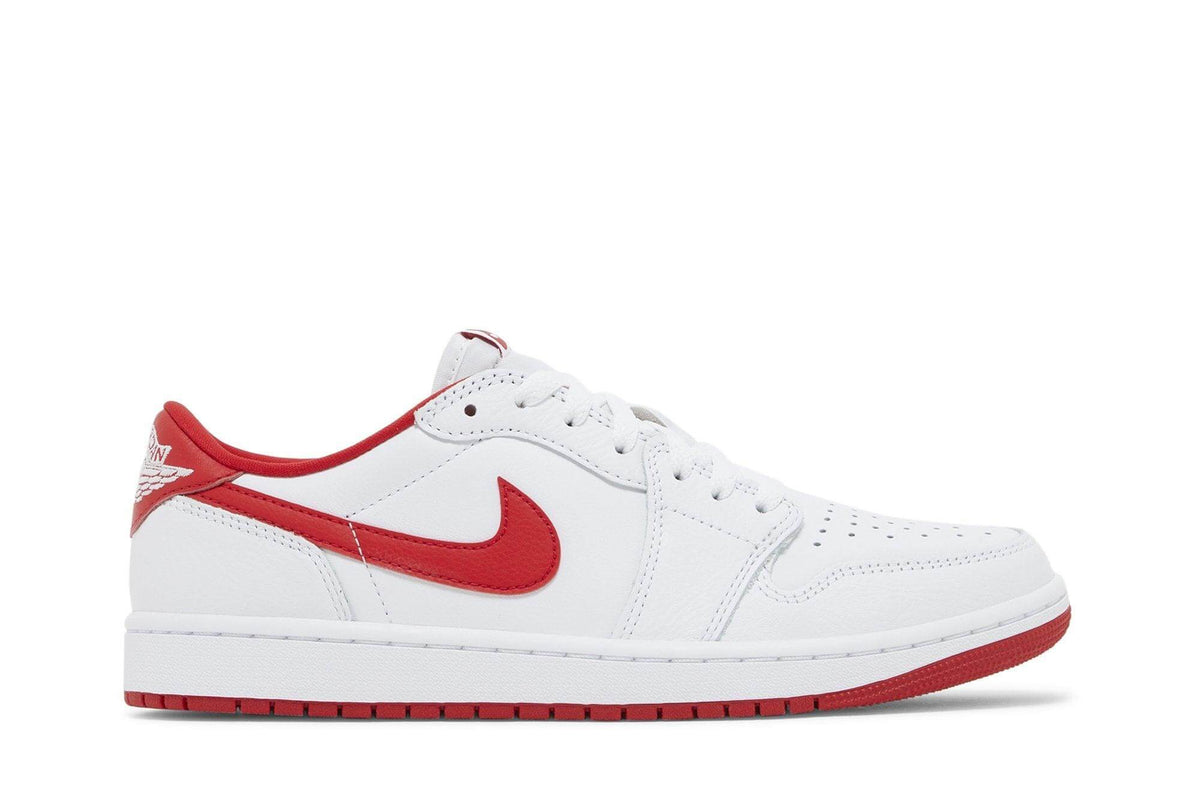 Tênis Nike Air Jordan 1 Retro Low OG University Red Branco