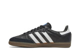 Vista lateral do Adidas Adidas Samba OG Black Gum mostrando design do cabedal e logo da marca
