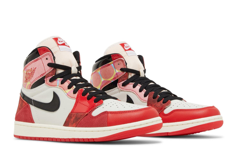 Vista frontal do Jordan Nike Air Jordan 1 High Next Chapter mostrando biqueira e costuras