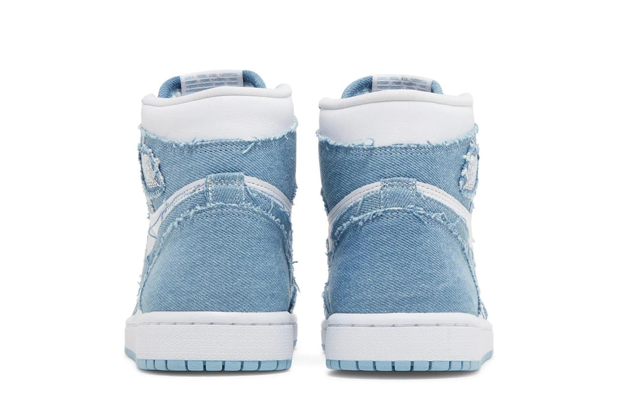 Tênis Nike Air Jordan 1 High OG Denim Azul por R$ 3.999,99 em até Tênis Nike Air Jordan 1 High OG Denim Azul por R$ 3.999,99 em até