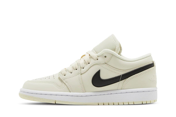 Tênis Nike Air Jordan 1 Low Coconut Milk Branco