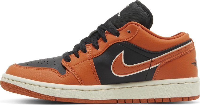 Vista lateral do Jordan Nike Air Jordan 1 Low SE Sport Spice mostrando design do cabedal e logo da marca