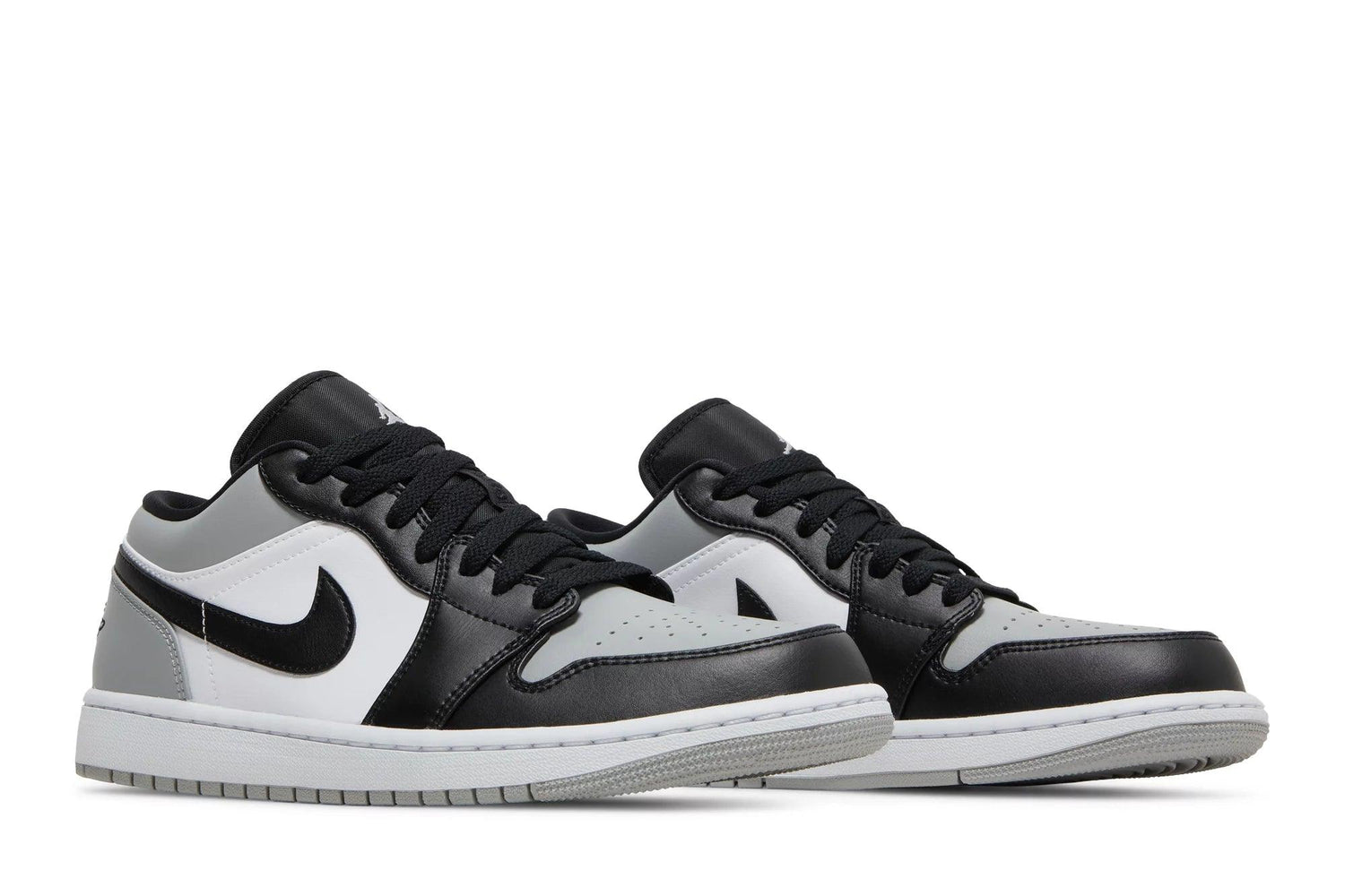 Tênis Air Jordan 1 Low Smoke Grey Toe Cinza - Nike - 553558052