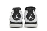 Vista frontal do Jordan Nike Air Jordan 4 Retro 