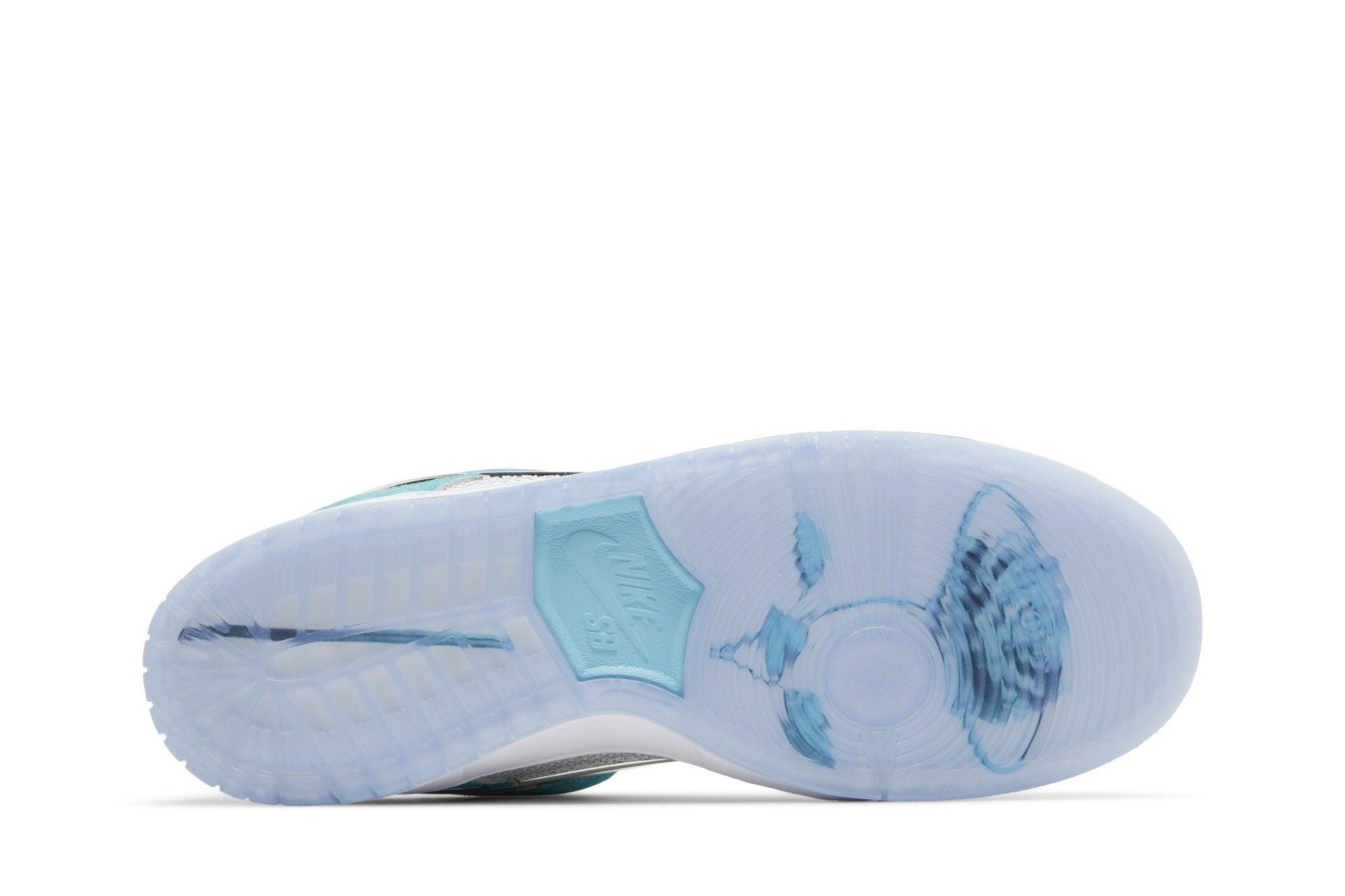 Nike SB Dunk Low Pro x There Skateboards - Nike