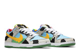 Vista frontal do Nike Ben & Jerry's x Dunk Low SB Chunky Dunky Colorido mostrando biqueira e costuras