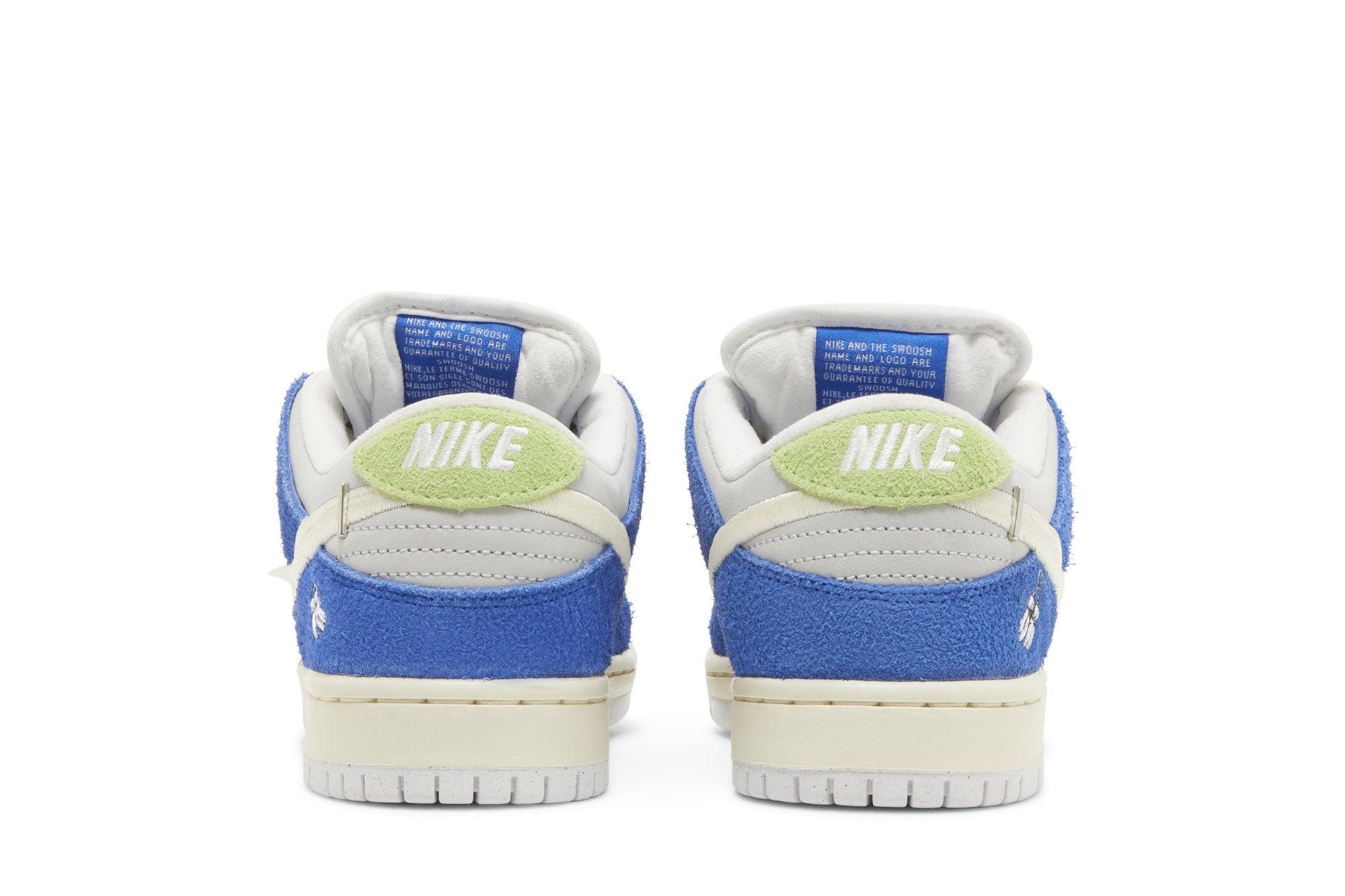 Tênis Fly Streetwear x Dunk Low Pro SB 'Gardenia' Azul - LK.Sneakers - DQ5130400