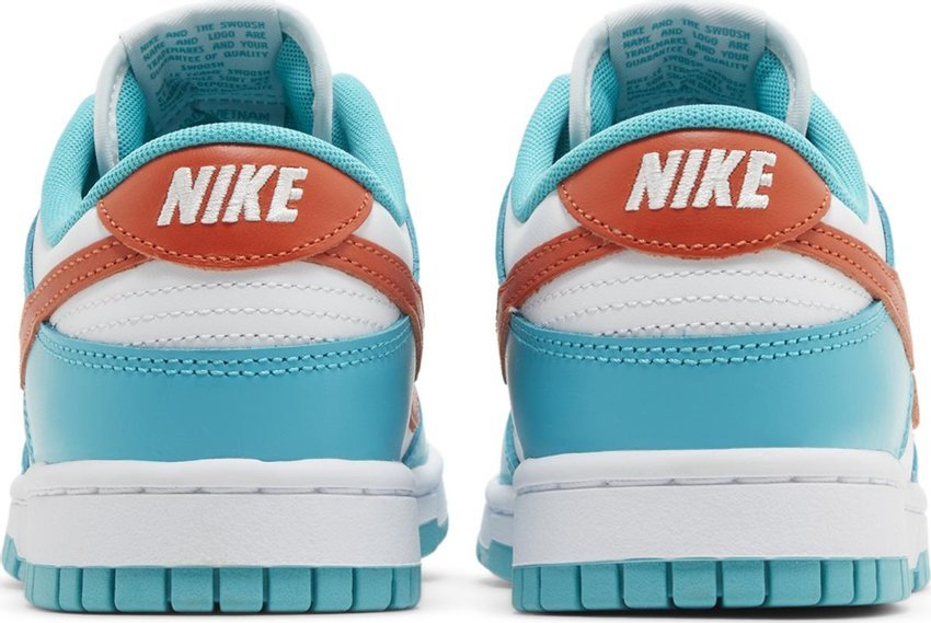 Vista superior do Nike Nike Dunk Low "Miami Dolphins" mostrando abertura, lingueta e cadarços