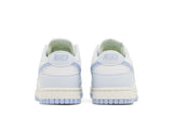 Vista superior do Nike Nike Dunk Low Next Nature Blue Tint mostrando abertura, lingueta e cadarços