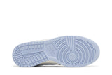 Vista traseira do Nike Nike Dunk Low Next Nature Blue Tint mostrando calcanheira e detalhes do solado