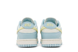 Vista superior do Nike Nike Dunk Low Ocean Bliss mostrando abertura, lingueta e cadarços