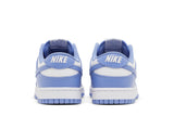 Vista superior do Nike Nike Dunk Low Polar Blue mostrando abertura, lingueta e cadarços