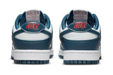 Vista superior do Nike Nike Dunk Low Valerian Blue mostrando abertura, lingueta e cadarços