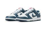 Vista frontal do Nike Nike Dunk Low Valerian Blue mostrando biqueira e costuras