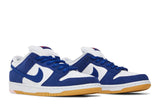 Vista frontal do Nike Nike SB Dunk Low LA Dodgers mostrando biqueira e costuras