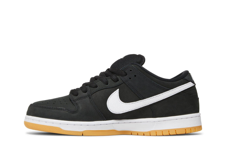 Vista lateral do Nike Nike SB Dunk Low Pro ISO Black Gum mostrando design do cabedal e logo da marca