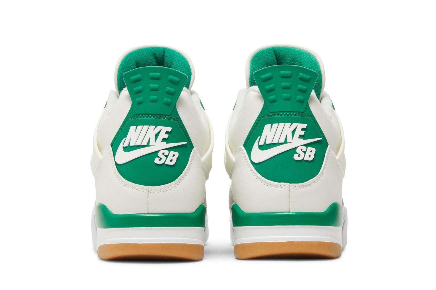 Tênis Nike SB x Air Jordan 4 Retro &
