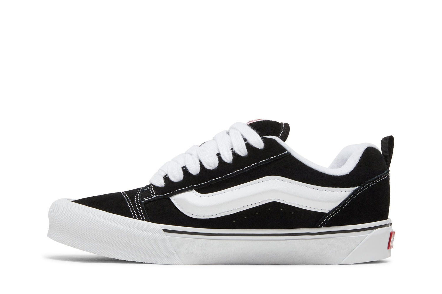 Tênis Vans &quot;Knu Old Skool Black White&quot; Preto - LK Sneakers - VN0009QC6BT