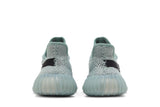 Vista superior do Yeezy Yeezy Boost 350 V2 Salt mostrando abertura, lingueta e cadarços