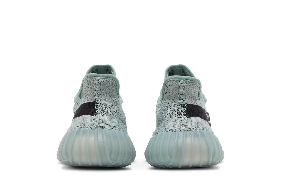 Vista superior do Yeezy Yeezy Boost 350 V2 Salt mostrando abertura, lingueta e cadarços