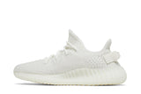 Vista lateral do Yeezy Yeezy Boost 350 V2 Bone mostrando design do cabedal e logo da marca