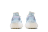 Vista superior do Yeezy Yeezy Boost 350 v2 Mono Ice mostrando abertura, lingueta e cadarços