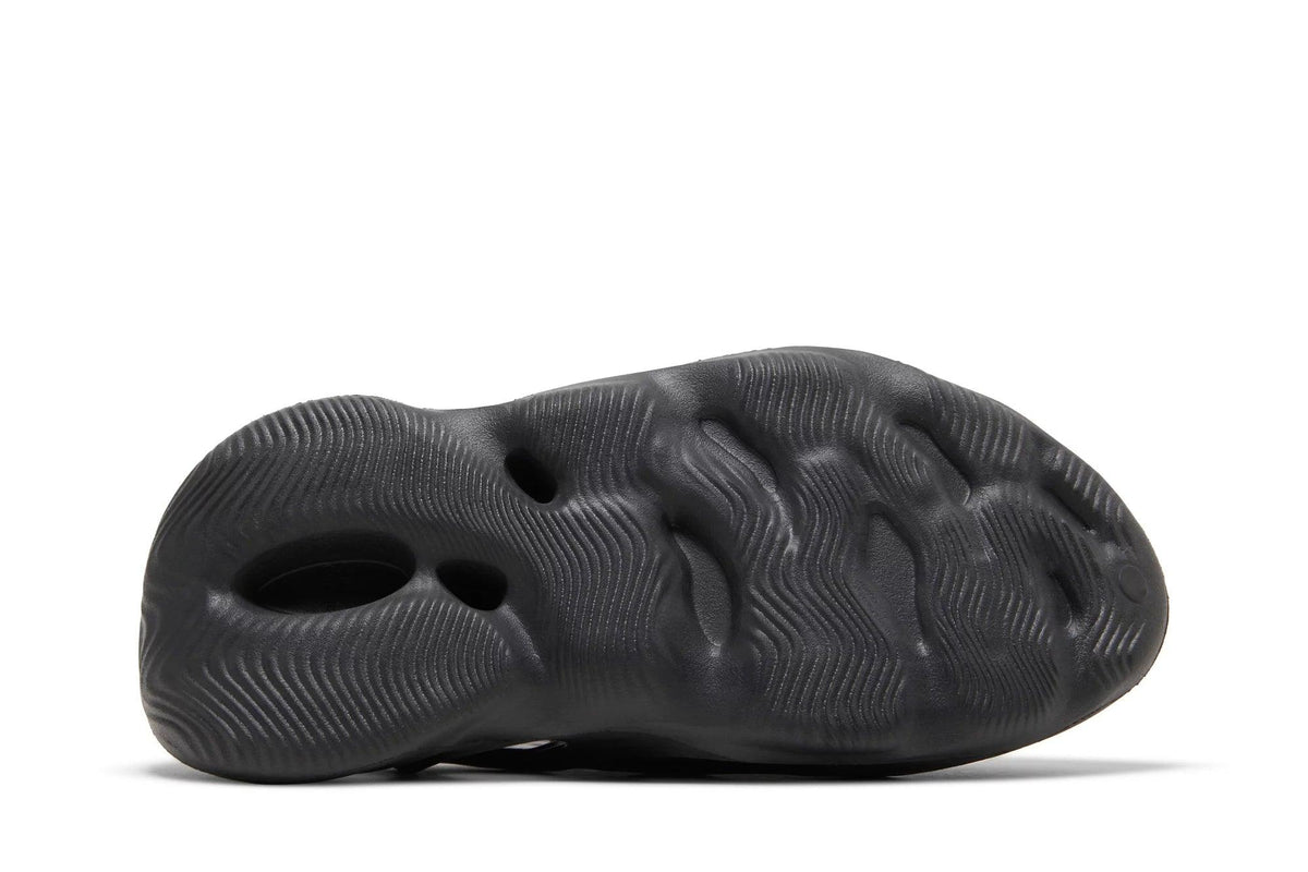靴  Yeezy Foam Runner Onyx 24.5 Tênis Yeezy Foam Runner Onyx Preto | LK Sneakers